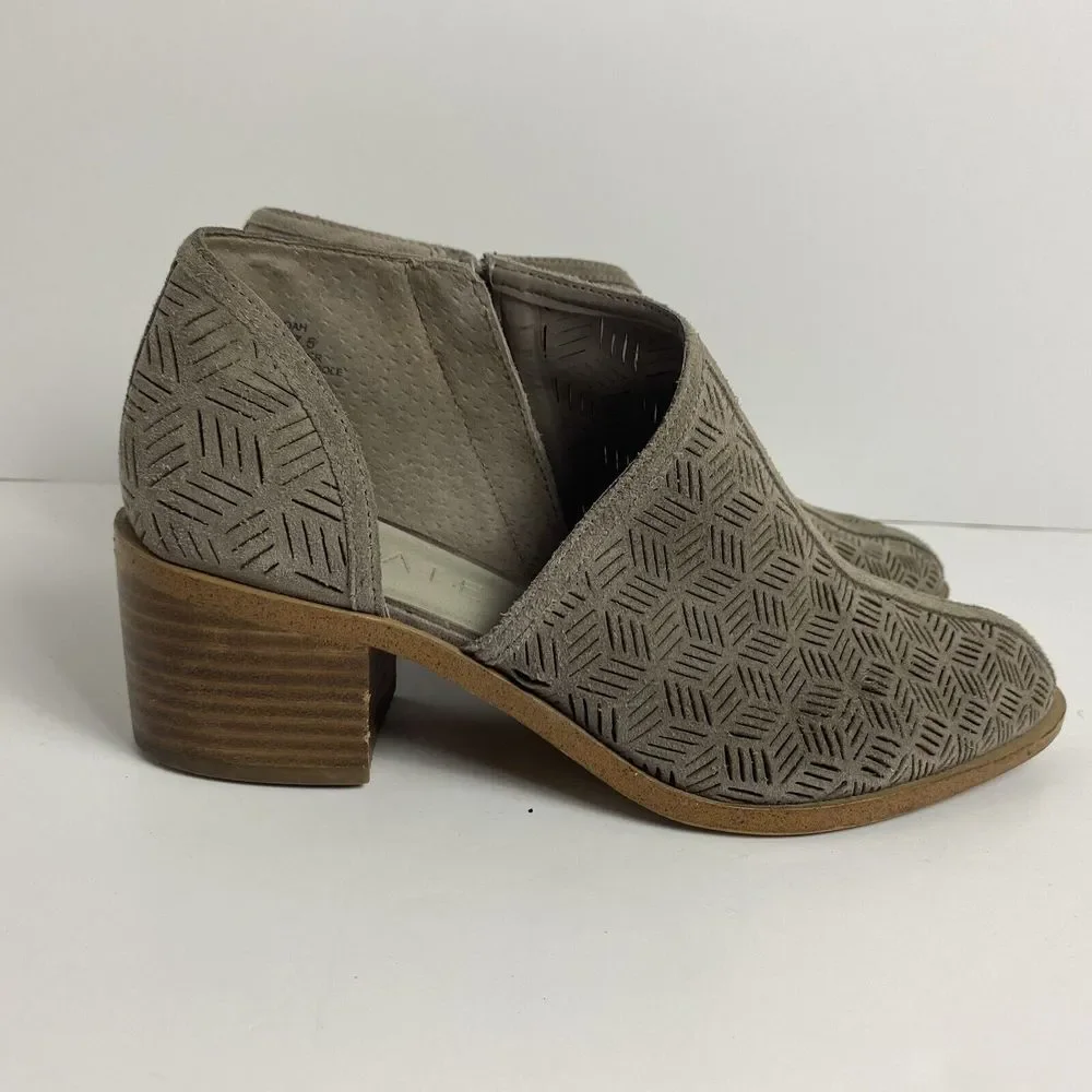 1. State Womens Size 8.5 Iddah Ankle Boots Gray Laser Cut Out Chunky Block Heel‎